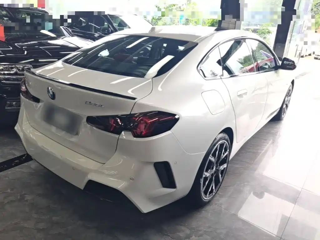 BMW 2 Series 2 2025 225L M Sport