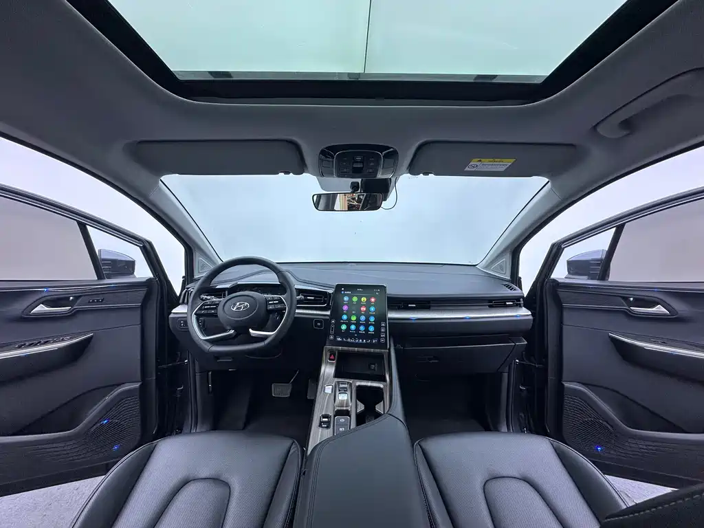 Hyundai Custo — миниатюра 9