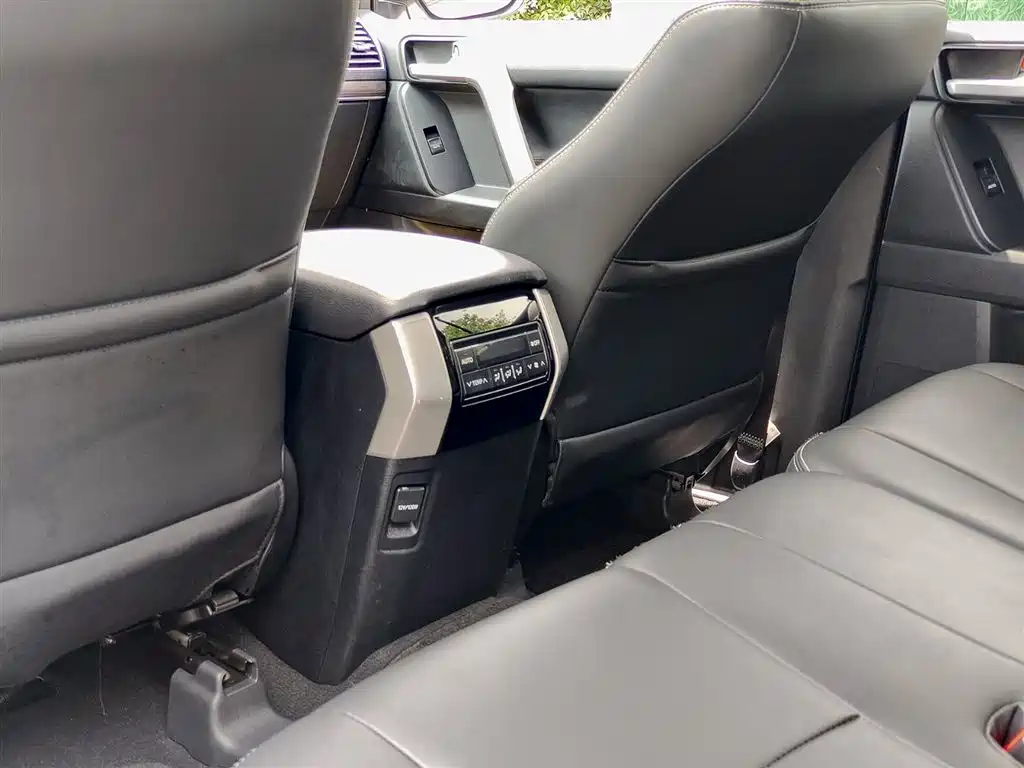 Toyota Land Cruiser Prado 2018 3.5L AT TX