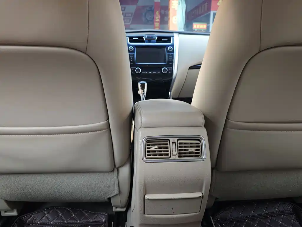 Nissan Teana — миниатюра 15
