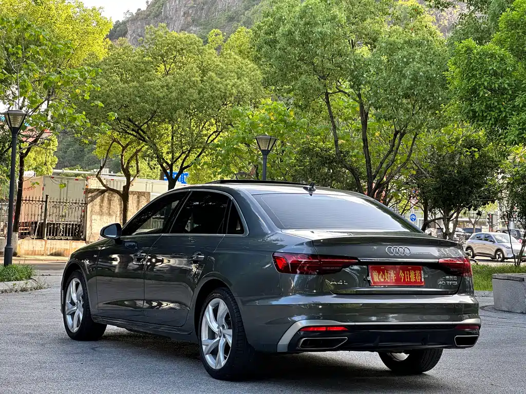 Audi A4L — миниатюра 5