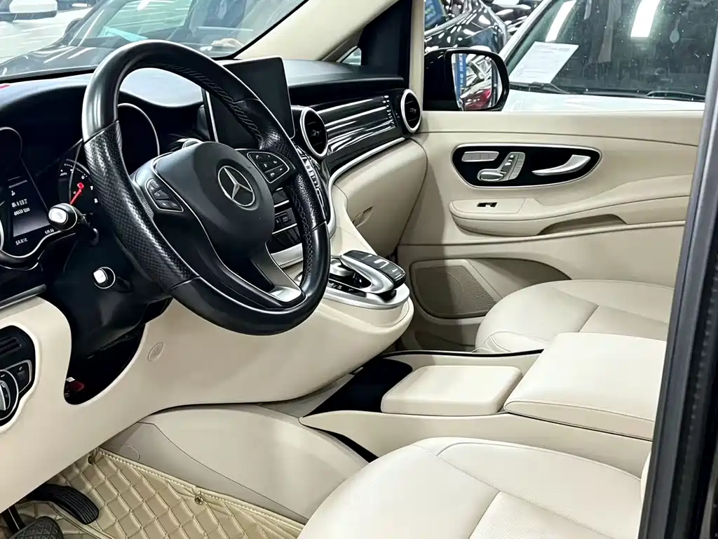 Mercedes-Benz V-Class — миниатюра 3
