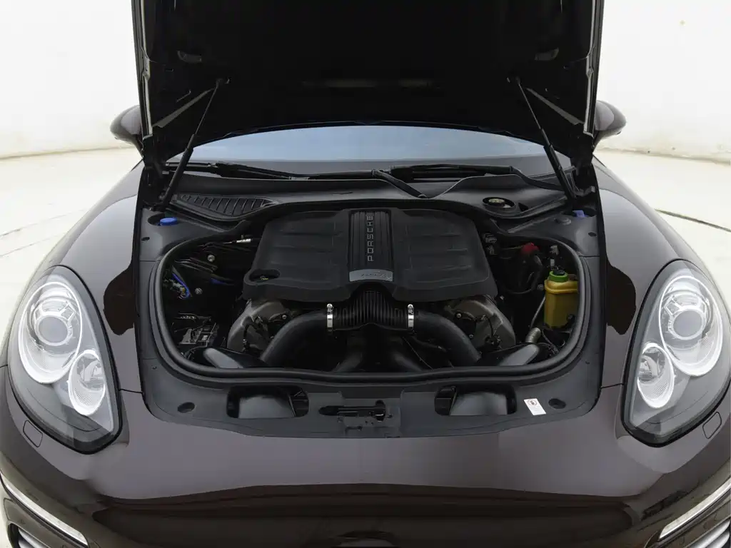 Porsche Panamera — миниатюра 16