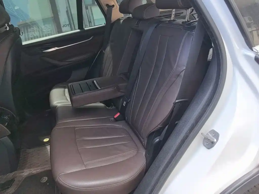 BMW X5 (Import) — миниатюра 18