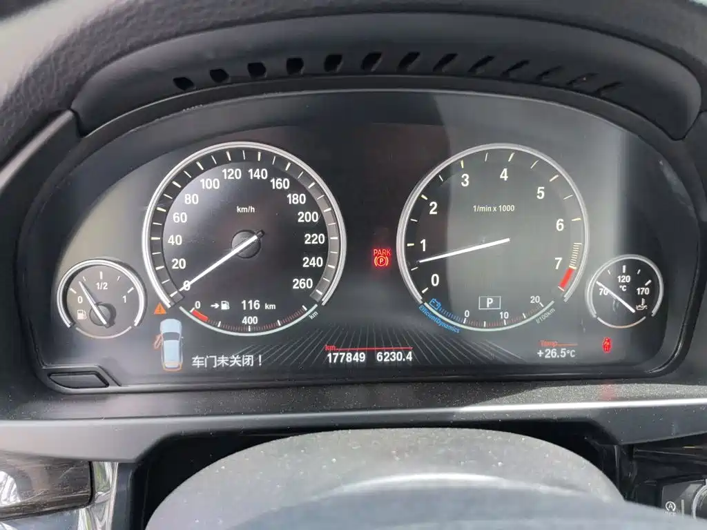 BMW X5 (Import) — миниатюра 12