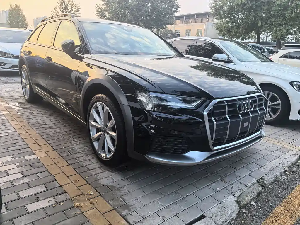 AUDI  A6