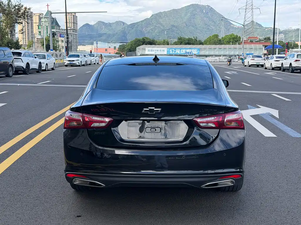 Chevrolet Malibu XL — миниатюра 16