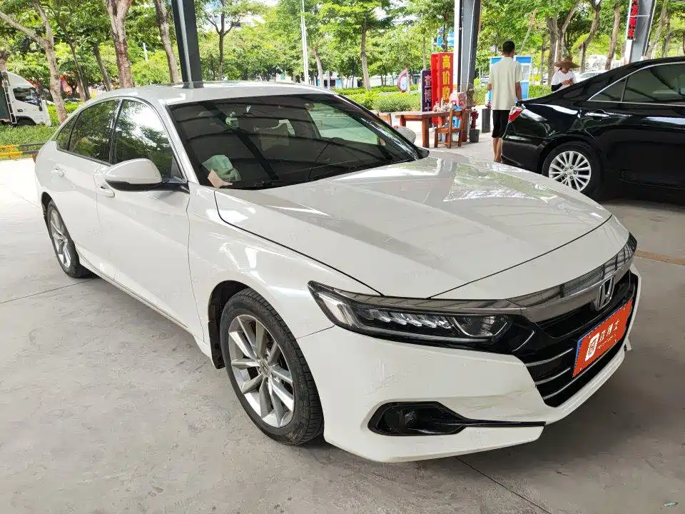 Honda Accord — миниатюра 5