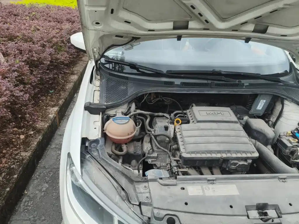 Volkswagen Santana — миниатюра 20