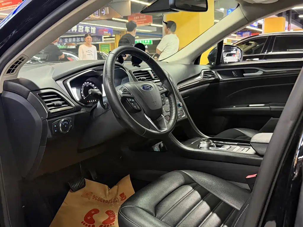 Ford Mondeo 2018 EcoBoost 180 Luxury V