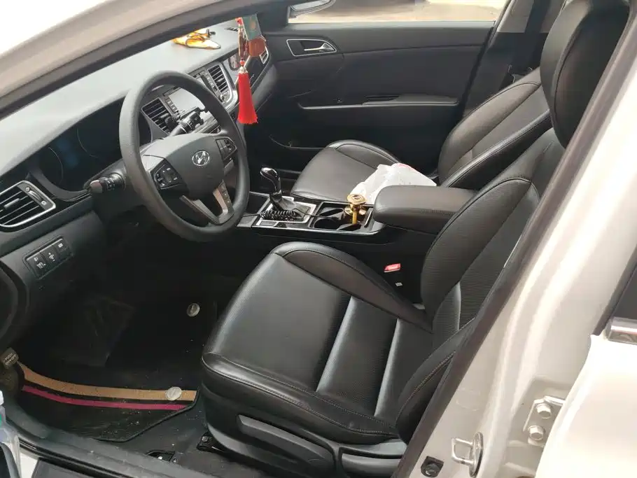 Hyundai Mistra — миниатюра 9