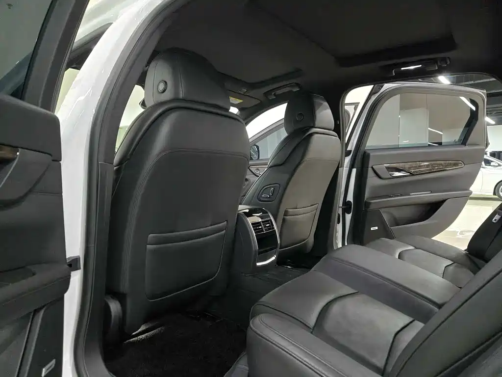 Cadillac CT6 2022 28T Luxury