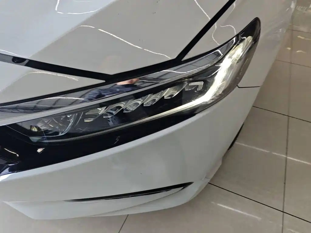 Honda Accord — миниатюра 24