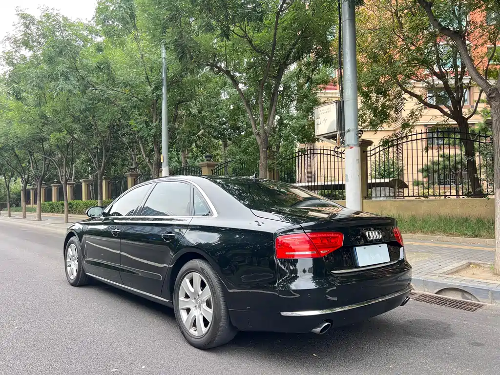 Audi A8 — миниатюра 18