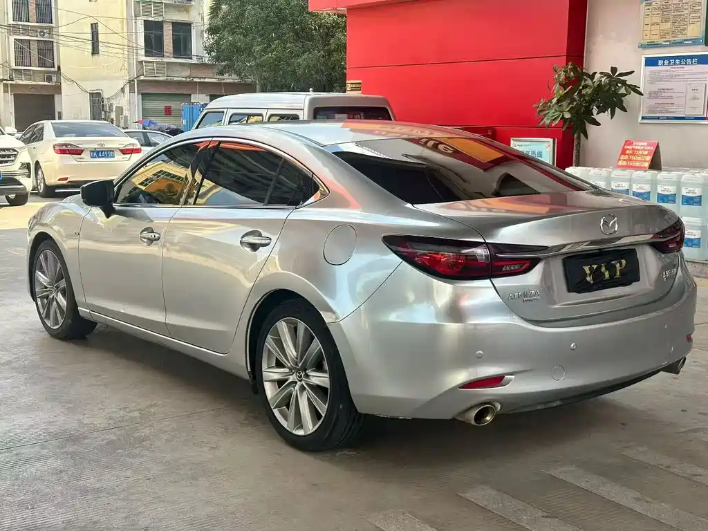 Mazda Atenza — миниатюра 5