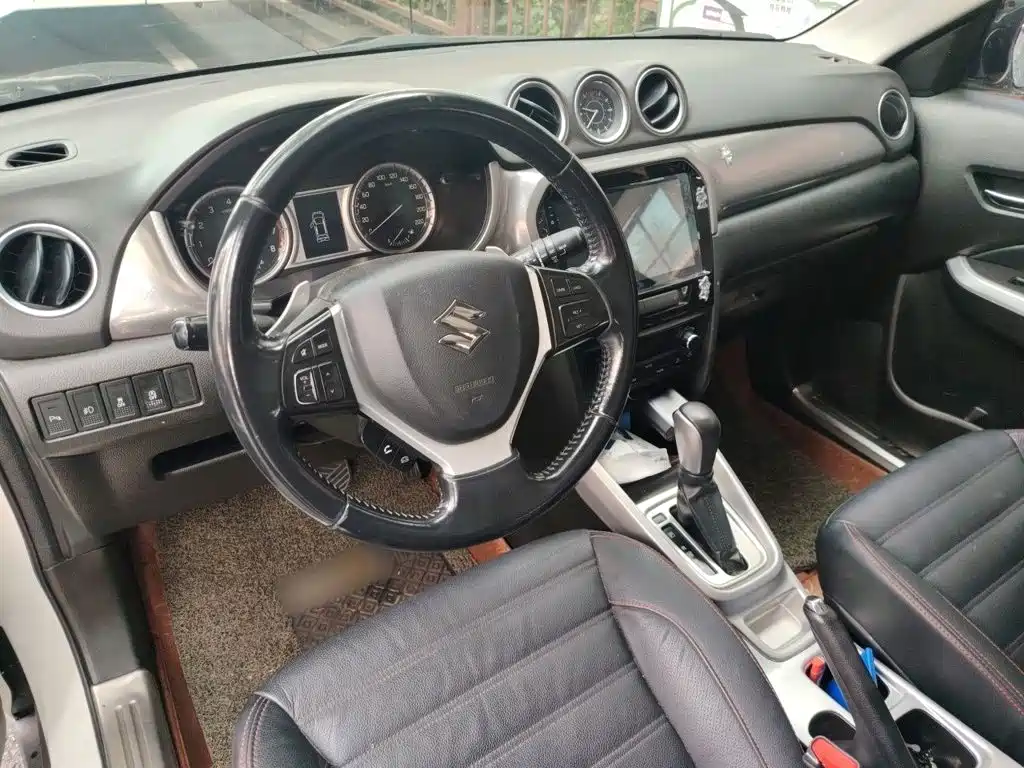 Suzuki Vitara — миниатюра 13
