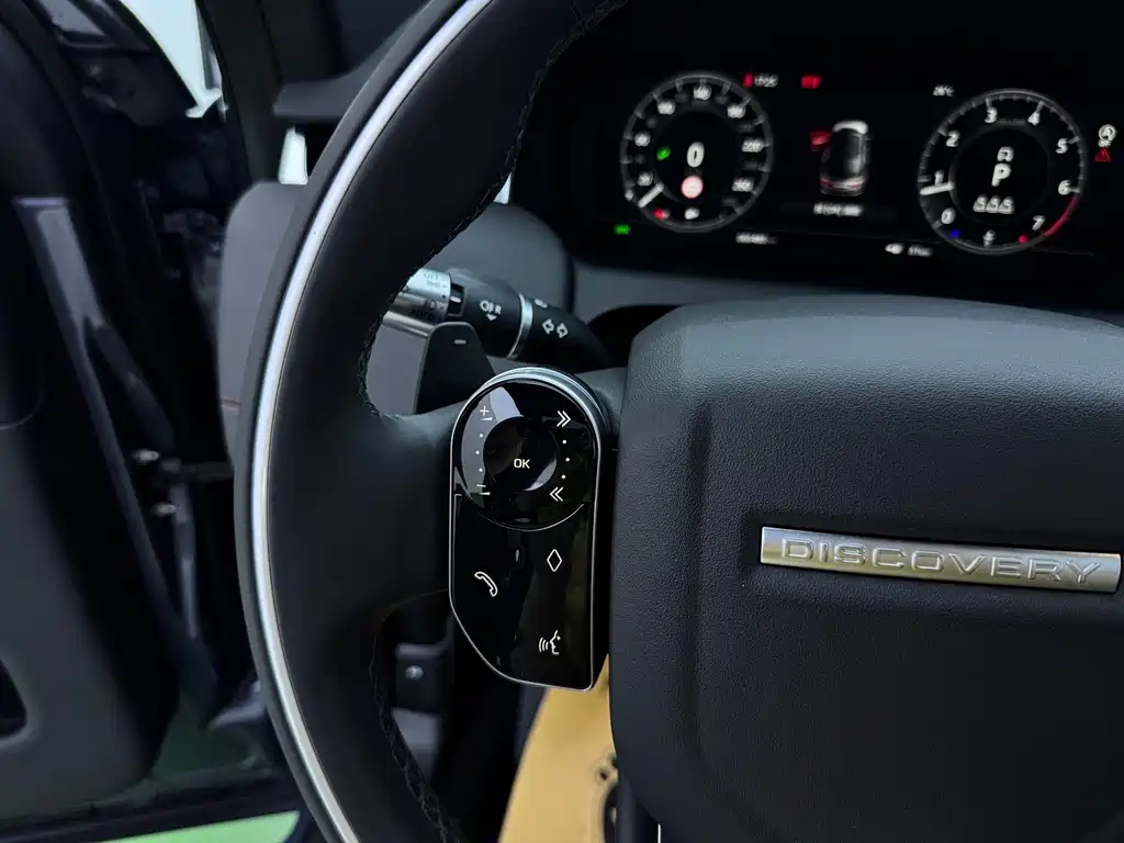 Land Rover Discovery Sport — миниатюра 16