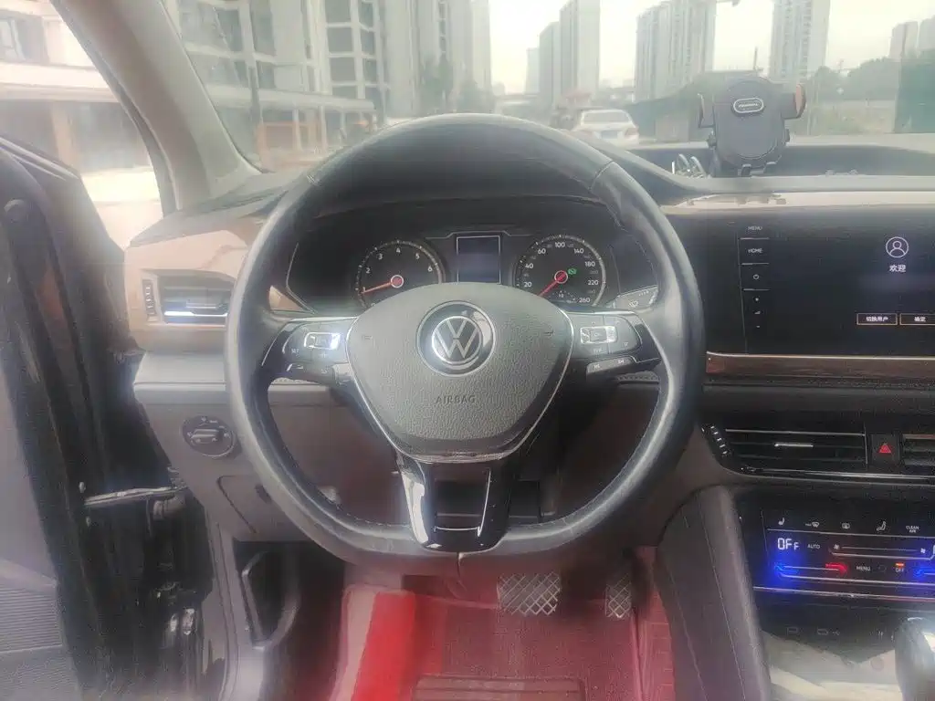 Volkswagen Tharu — миниатюра 6