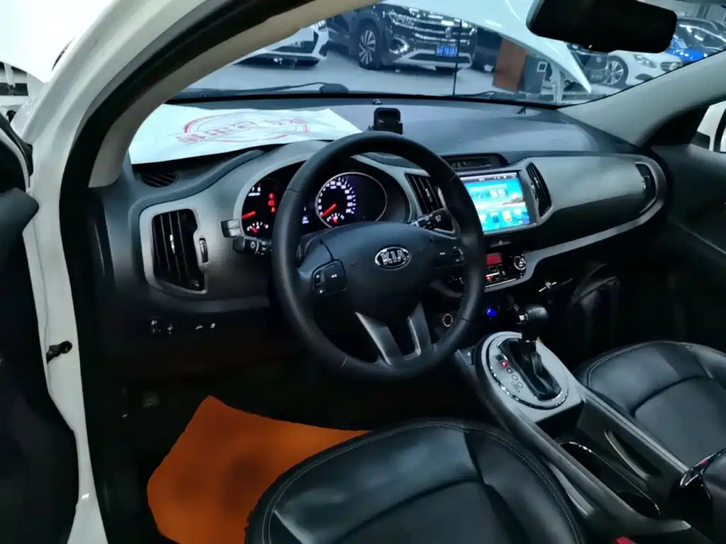 Kia Sportage — миниатюра 10