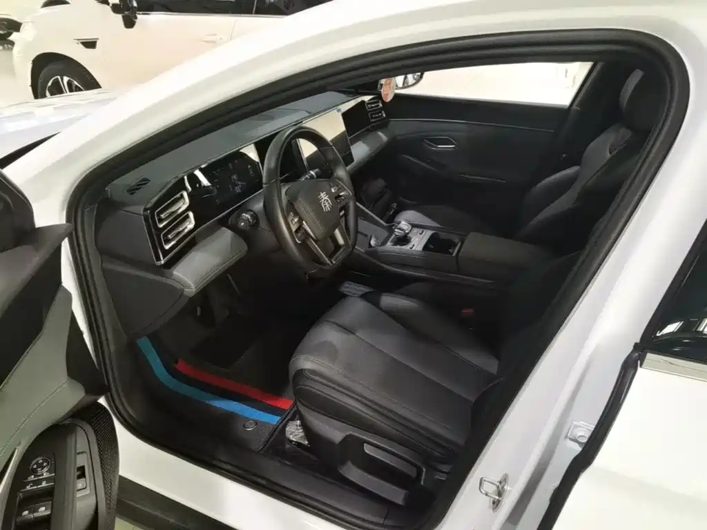 BYD Qin L — миниатюра 15