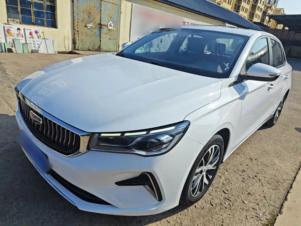 Geely Emgrand — миниатюра 2