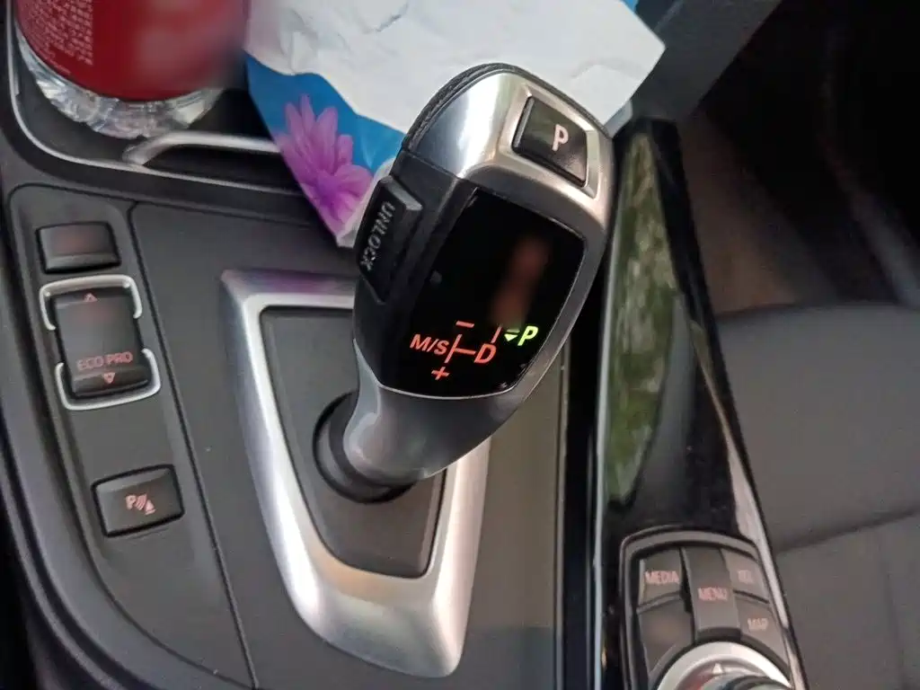 BMW 3 Series — миниатюра 7