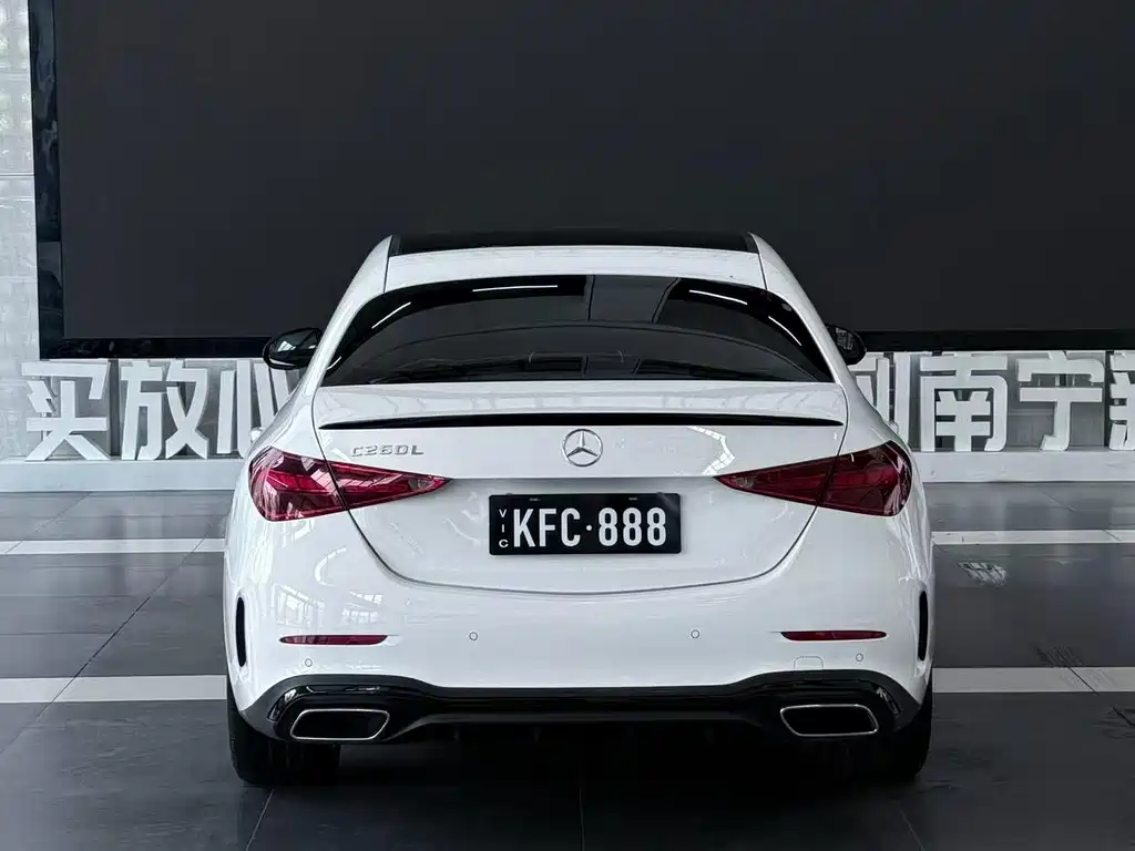 Mercedes-Benz C-Class — миниатюра 5
