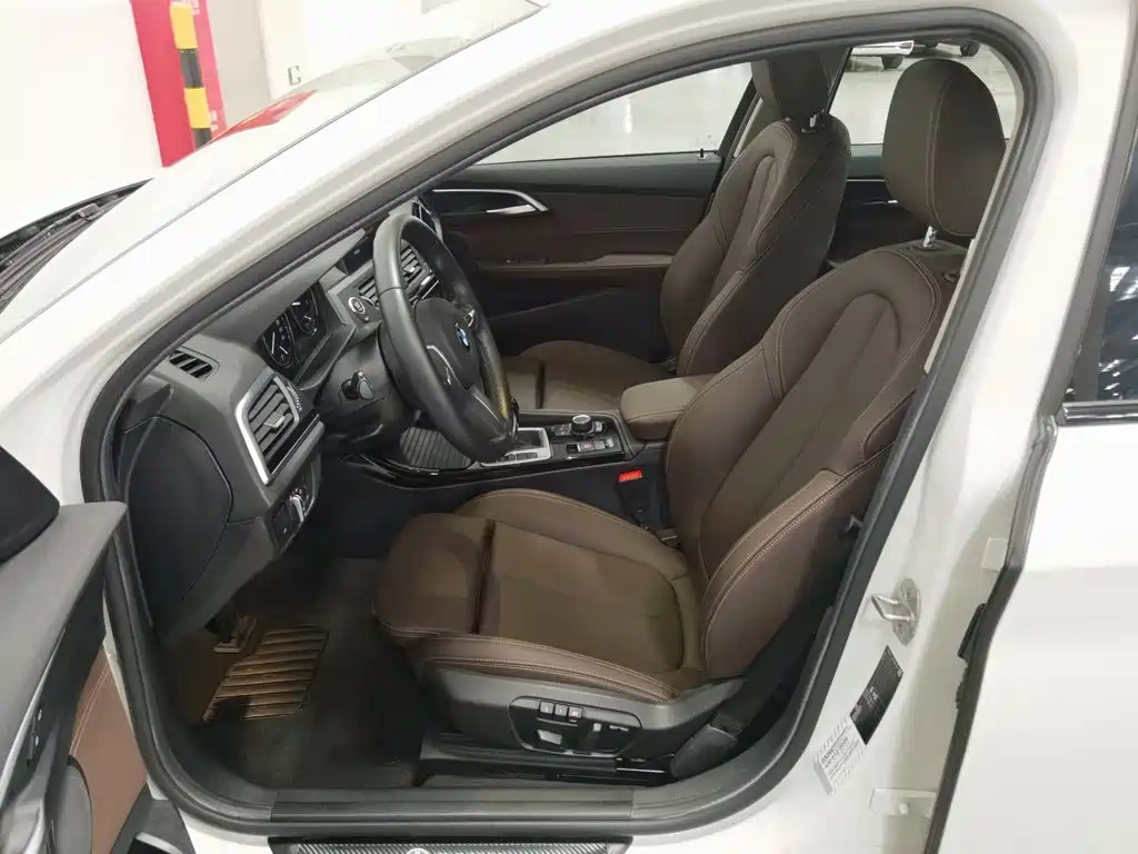 BMW 1 Series — миниатюра 10