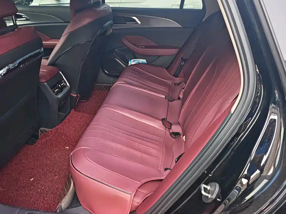 Hongqi Hongqi H5 — миниатюра 11