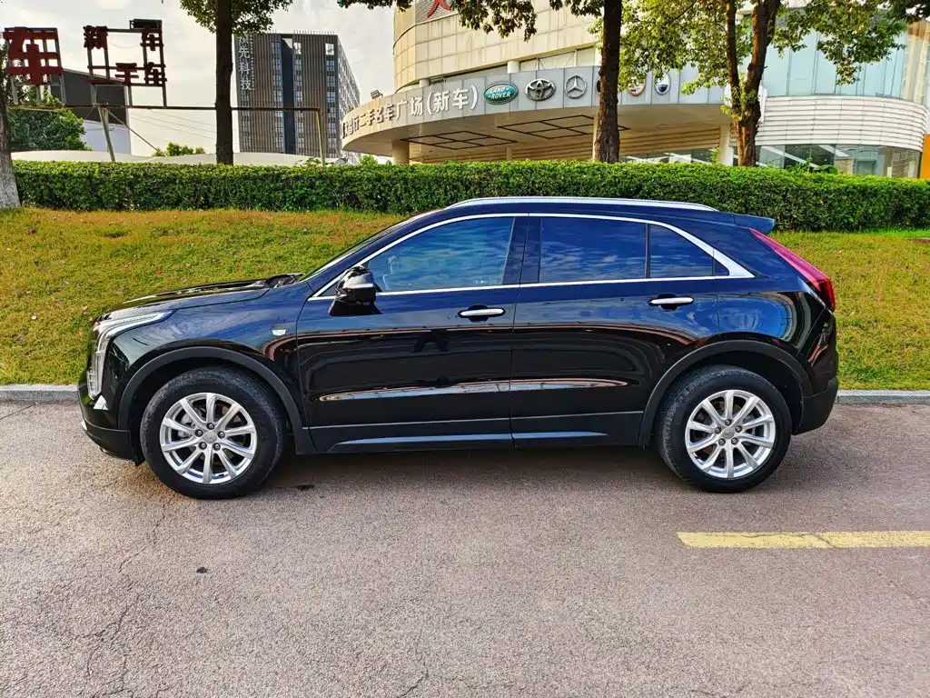 Cadillac XT4 — миниатюра 3