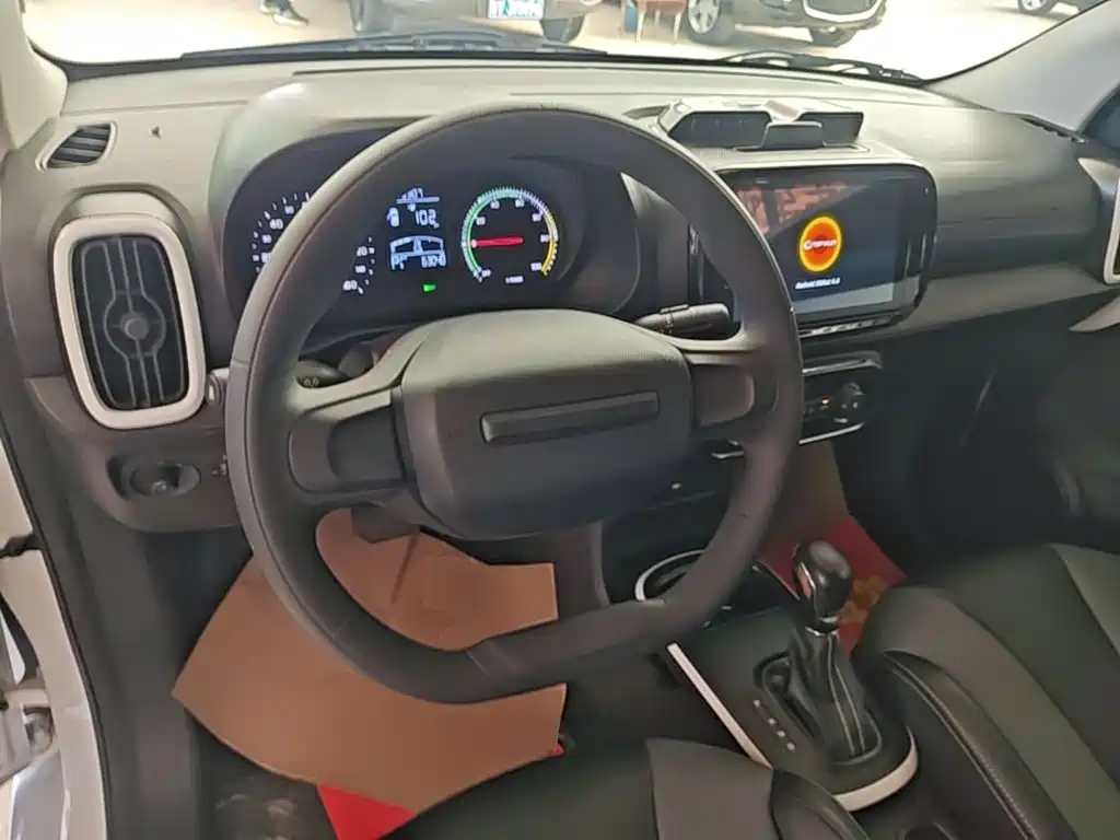 Roewe Clever — миниатюра 11
