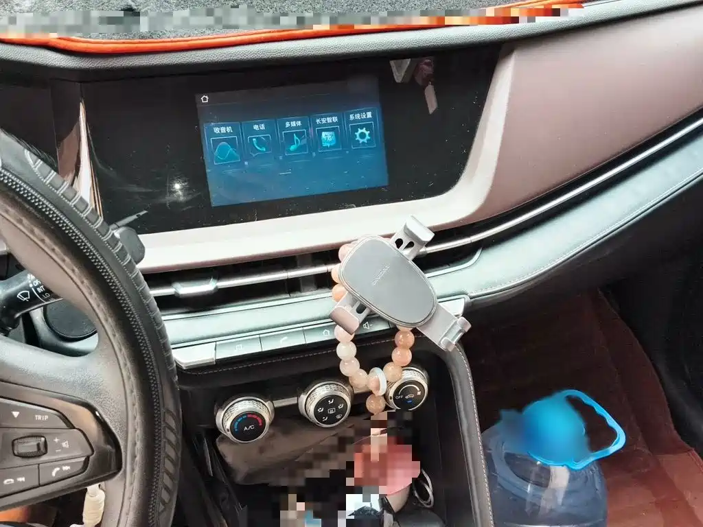 Changan CS15 — миниатюра 6