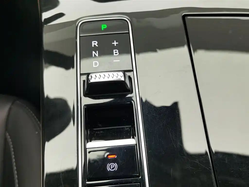 EXEED STAR WAY CHASING THE WIND C DM