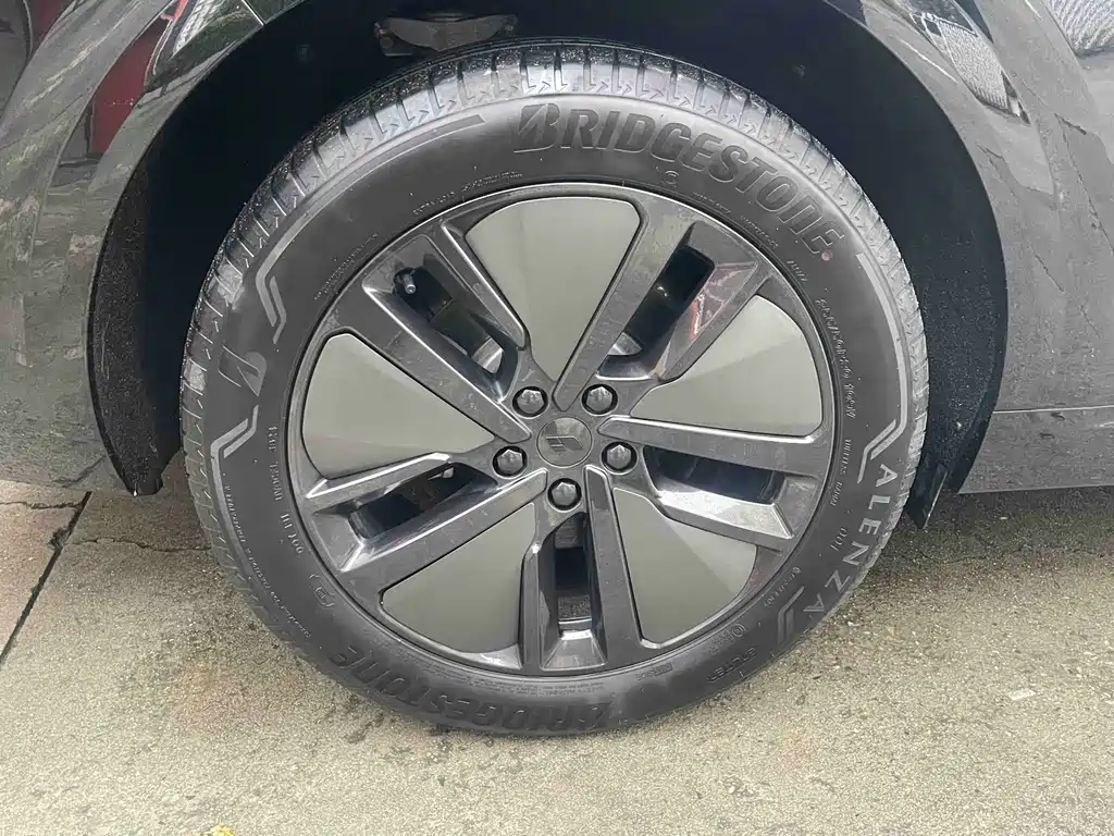 Li Auto Li L6 — миниатюра 14