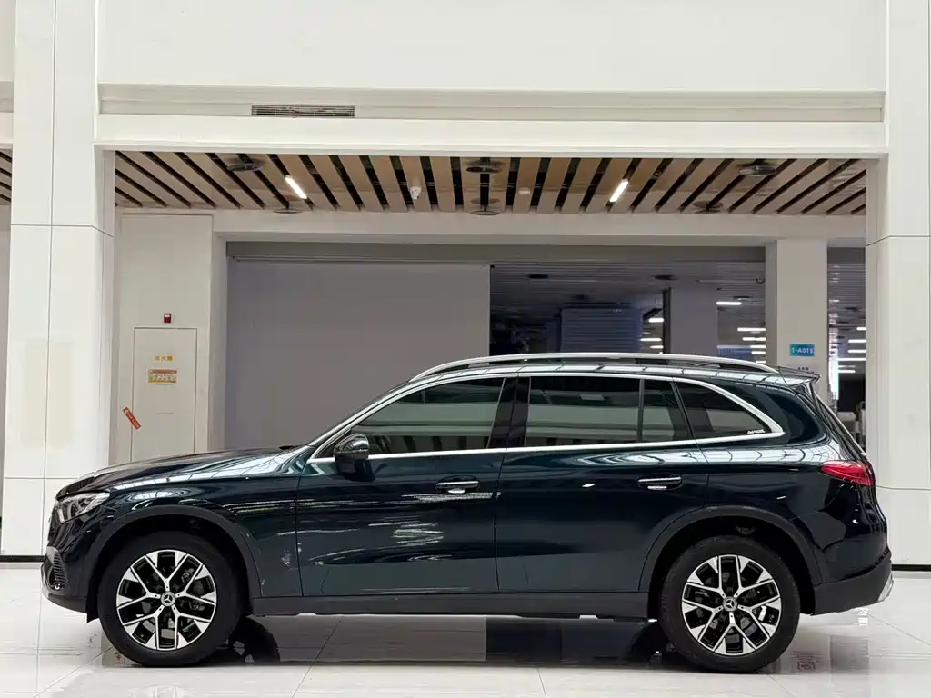Mercedes-Benz GLC — миниатюра 8