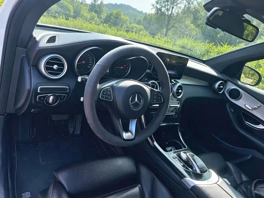 Mercedes-Benz GLC — миниатюра 4