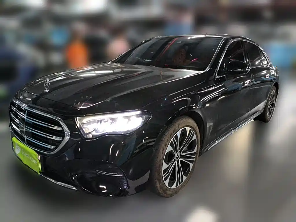 奔驰E级新能源 2024款 E 350 e L 插电式混合动力轿车 2025