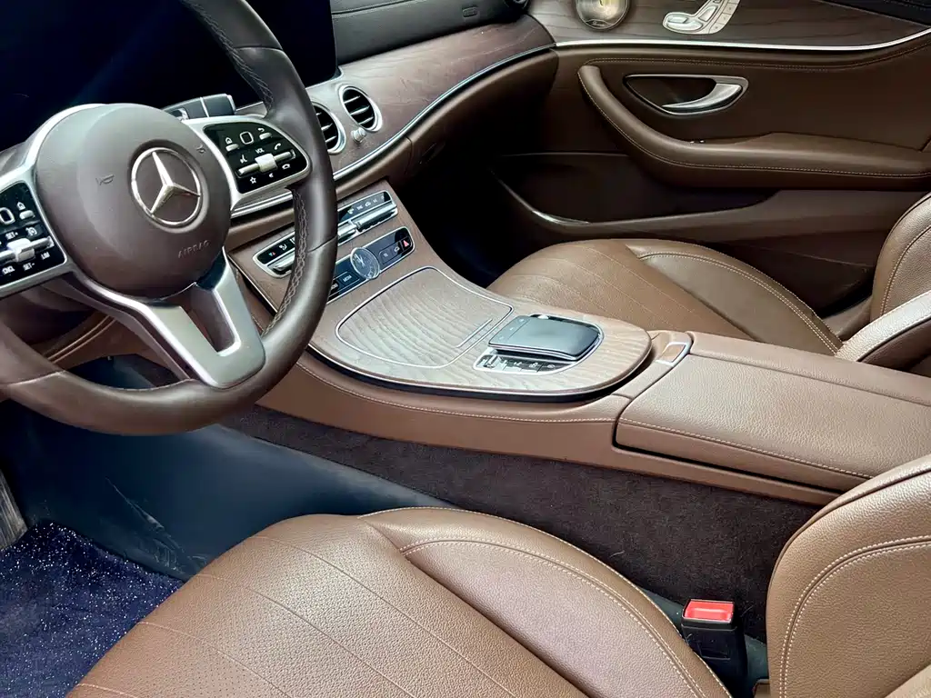 Mercedes-Benz E-Class E 2020 E 300 L Fashion