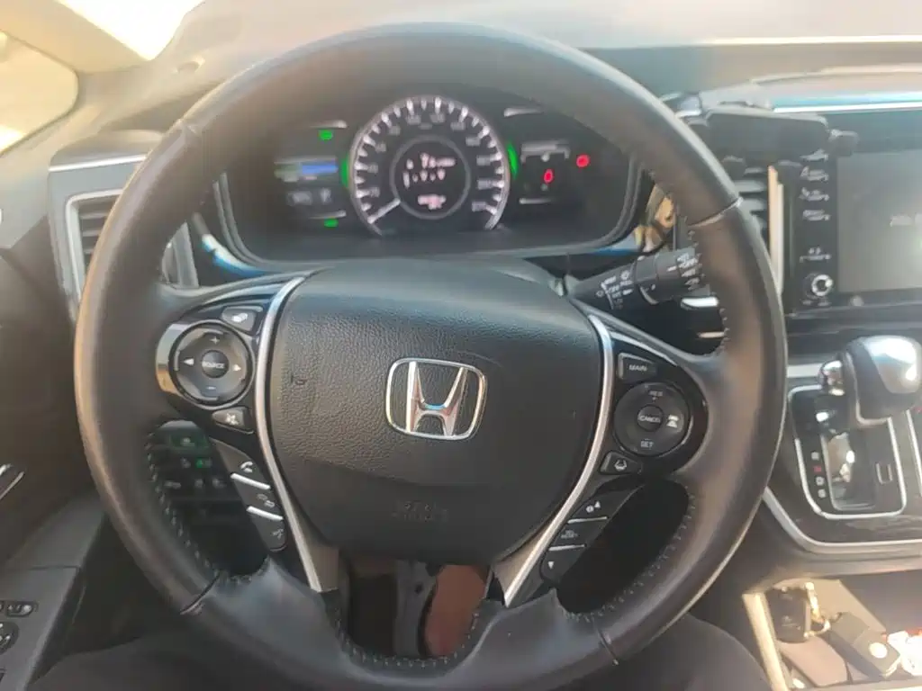Honda Elysion — миниатюра 11