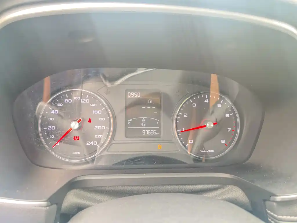 Roewe RX5 20T 2WD Manual Flagship Edition, фото 19