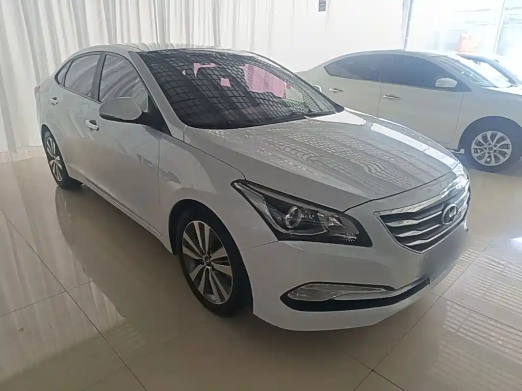 Hyundai Mistra — миниатюра 4