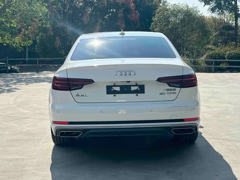 Audi A4L — миниатюра 5