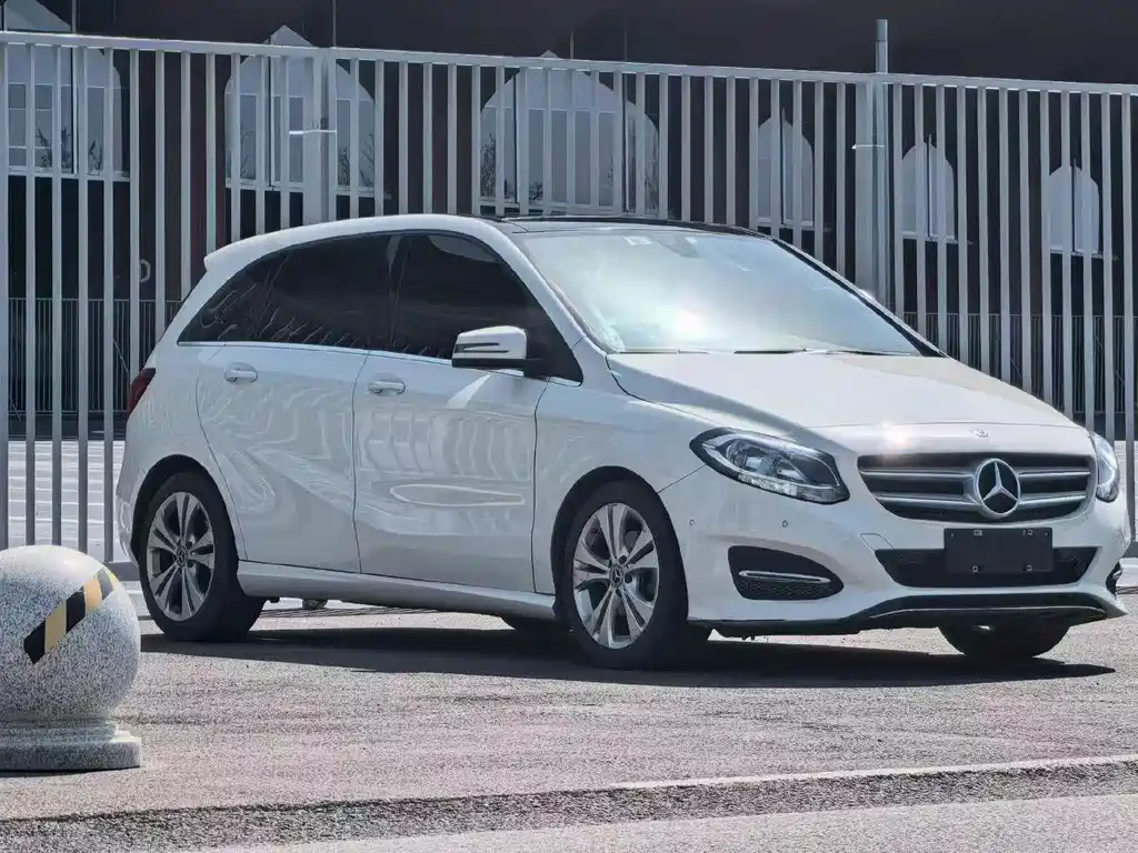 Mercedes-Benz B-Class — миниатюра 3