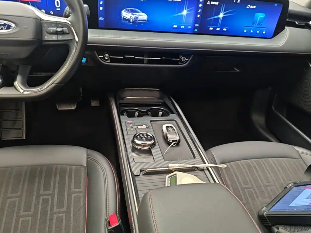 Ford Mondeo — миниатюра 14