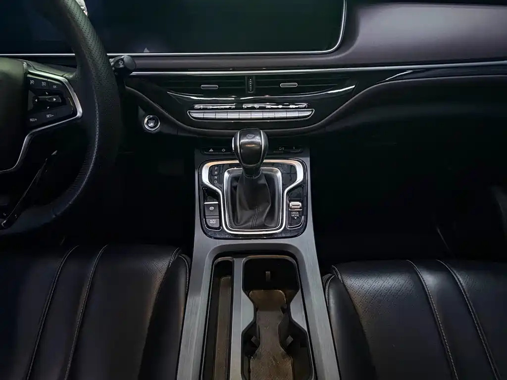 GAC Motor Trumpchi M6 — миниатюра 10
