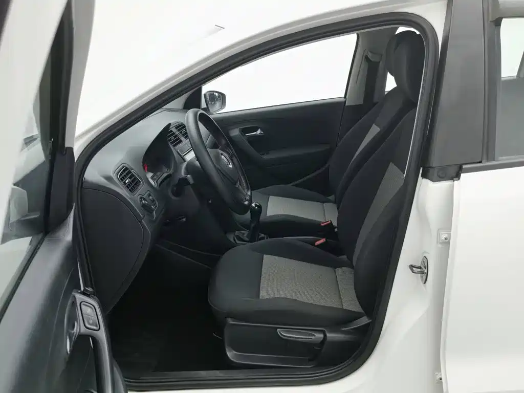 Volkswagen Polo — миниатюра 10