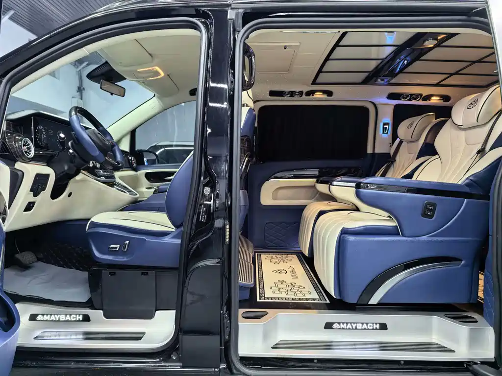 Mercedes-Benz Vito 2021 2.0T 7 мест
