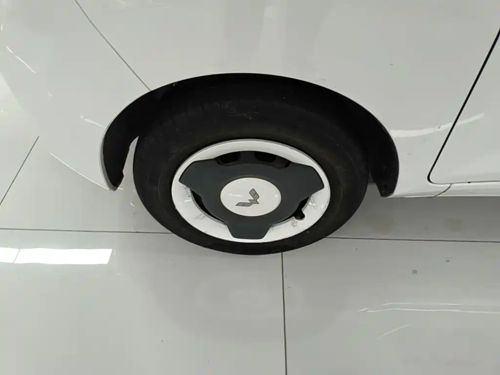 Wuling MINIEV — миниатюра 23