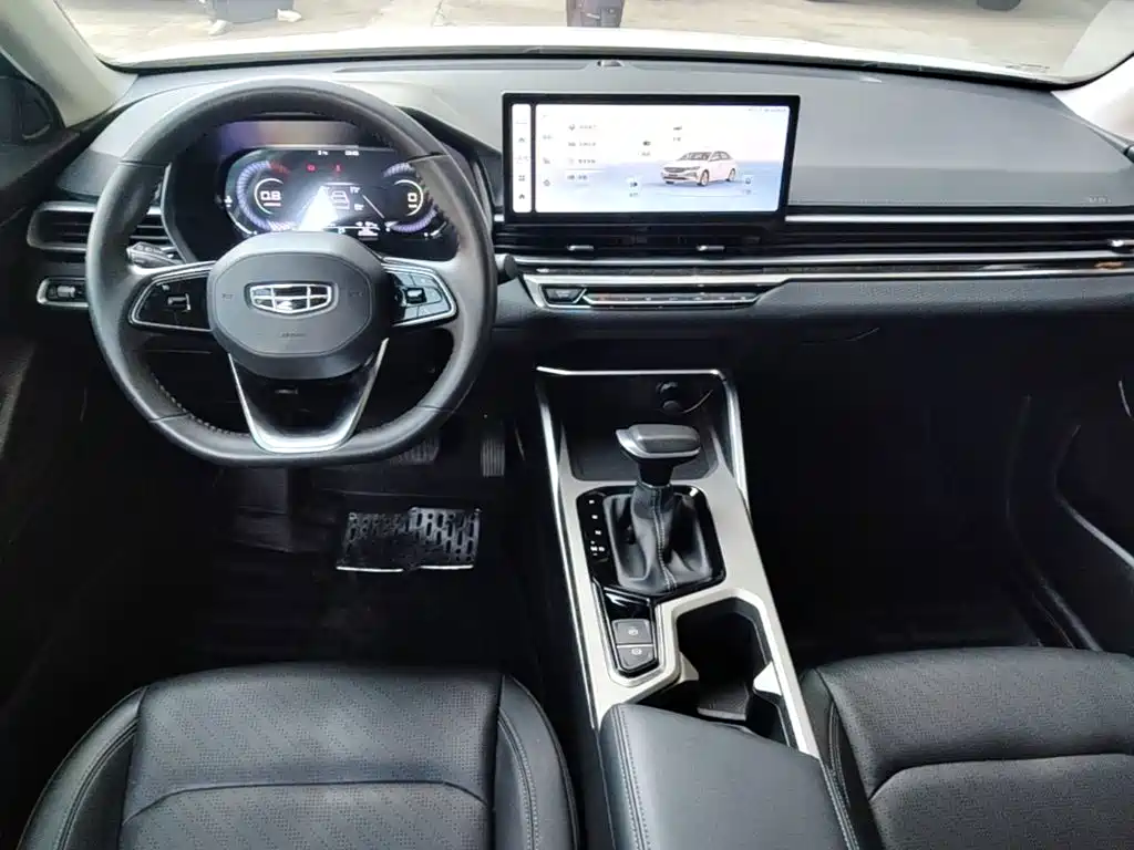 Geely Emgrand — миниатюра 10