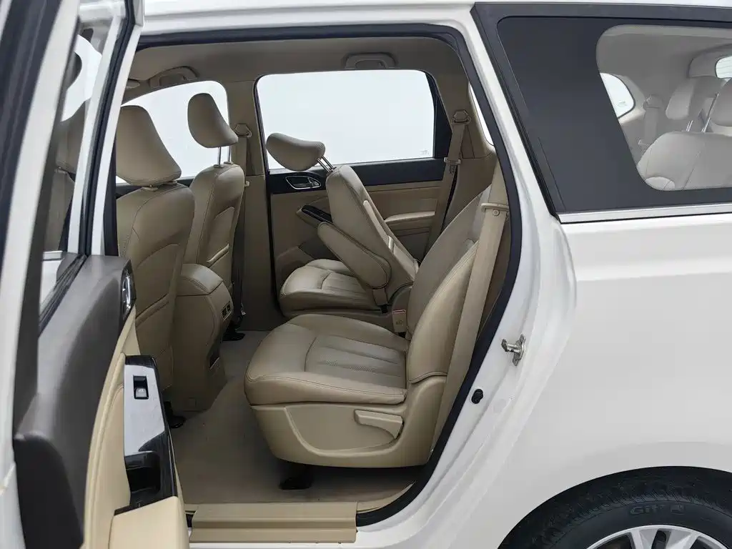Baojun 730 — миниатюра 15
